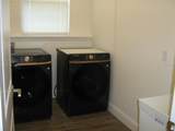 535 Dowling Circle - Photo 19