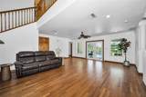 11046 Lakeview Drive - Photo 9