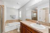 9421 Trumpet Vine Loop - Photo 19
