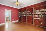 9011 Foxdale Lane - Photo 52