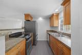 2804 Applewood Drive - Photo 3