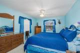 1428 Summer Isle Court - Photo 4