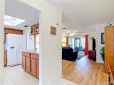 2546 Oakleaf Lane - Photo 9