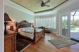 10209 Discovery Terrace - Photo 15