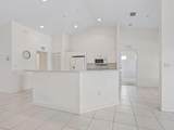 7335 Fountain Palm Circle - Photo 16