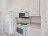 7335 Fountain Palm Circle - Photo 18