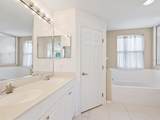 7335 Fountain Palm Circle - Photo 22