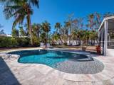 611 Hibiscus Way - Photo 4