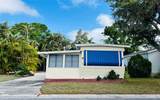 103 Oakwood Boulevard - Photo 1