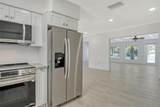913 Key Way - Photo 14