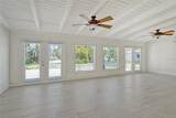 913 Key Way - Photo 16