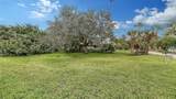 4181 Roberts Point Circle - Photo 13