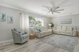 2752 Riverbluff Place - Photo 8