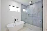 2335 Oak Terrace - Photo 20