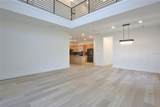 2335 Oak Terrace - Photo 8
