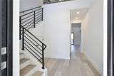 2335 Oak Terrace - Photo 9