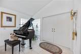 8142 Misty Oaks Boulevard - Photo 4