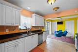 3910 77TH Place - Photo 18