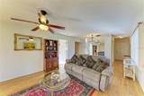 390 301 Boulevard - Photo 9