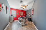 25427 Doredo Drive - Photo 21
