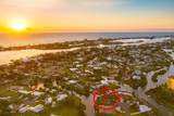 135 Tina Island Drive - Photo 32
