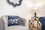 1317 Cocoanut Street - Photo 7