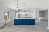 6137 Grove Boulevard - Photo 9