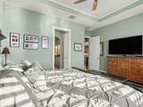 1018 Overlook Court - Photo 12