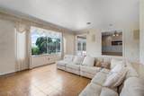 900 Howard Terrace - Photo 4