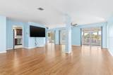 181 Duxbury Avenue - Photo 32