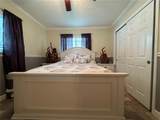 829 Pineland Avenue - Photo 22