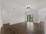 12156 Wellington Avenue - Photo 12