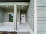 12156 Wellington Avenue - Photo 3