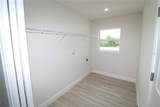 9529 Calumet Boulevard - Photo 18
