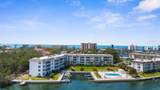 600 Sutton Place - Photo 4