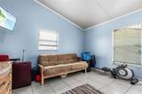 11337 Pine Avenue - Photo 12