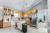 11337 Pine Avenue - Photo 9