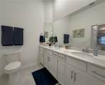 14221 Heritage Landing Boulevard - Photo 19