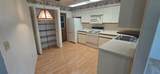 665 Foxwood Boulevard - Photo 8