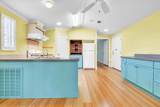 8320 Riverside Drive - Photo 7