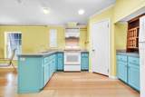 8320 Riverside Drive - Photo 9