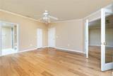 1640 Atares - Photo 36