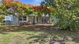 852 6TH Street - Photo 36