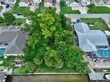 35 Coral Reef Court - Photo 14