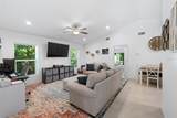 39 Hernandez Avenue - Photo 3