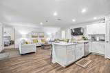 91 Raemoor Drive - Photo 15