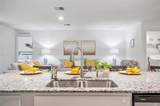 91 Raemoor Drive - Photo 17