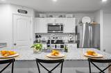 91 Raemoor Drive - Photo 3
