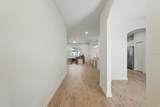 40 Pinetree Drive - Photo 3