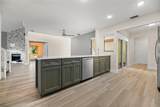 15 Village Circle - Photo 11